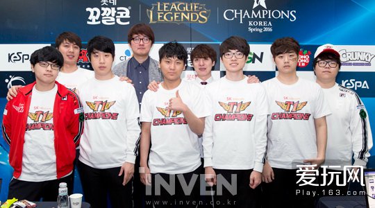 比赛中更加 比赛中更加